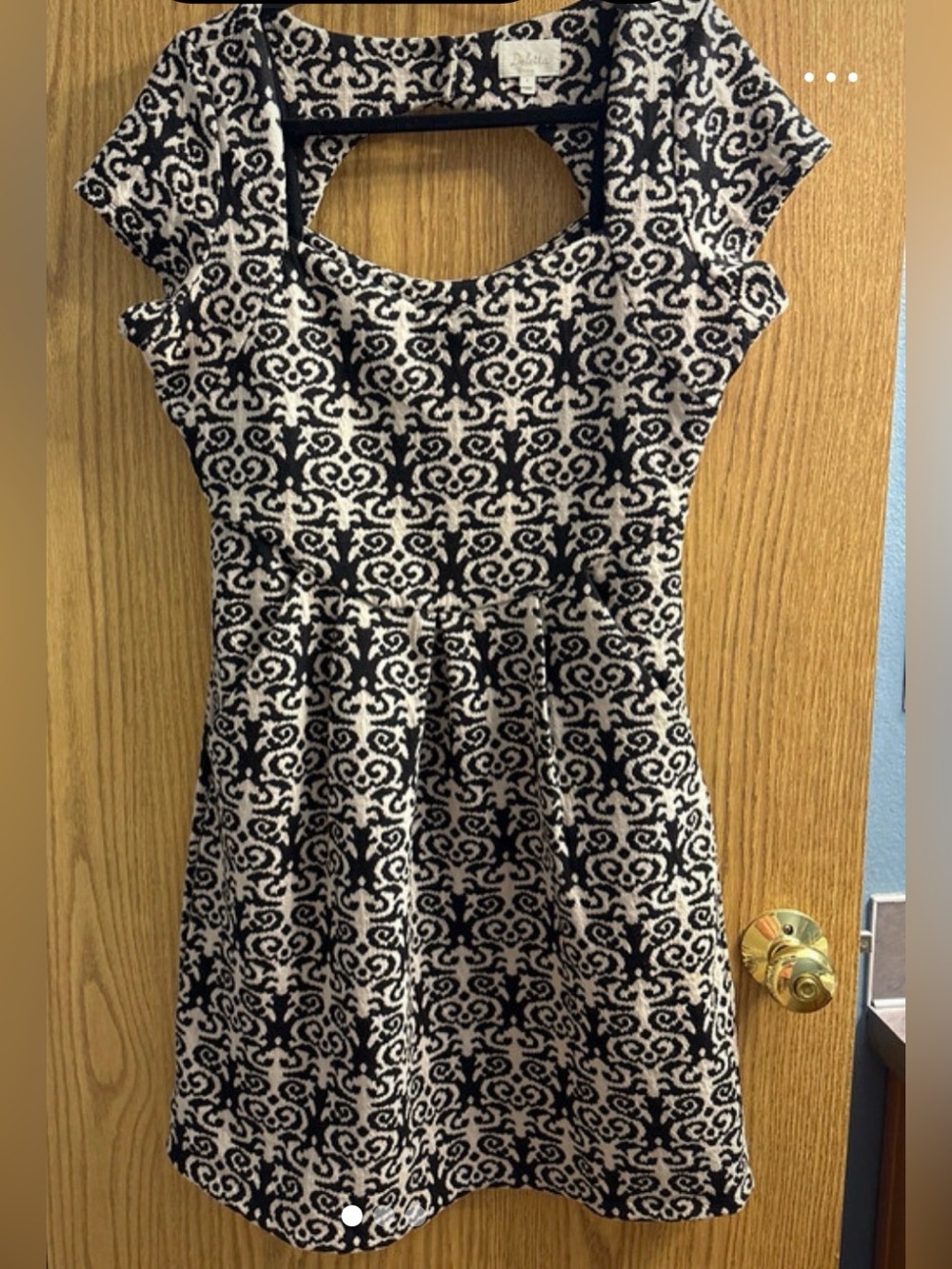 Deletta Black and White Patterned Mini Dress